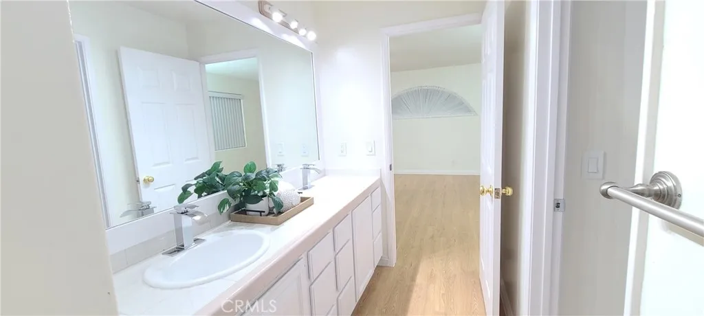 5613 N Charlotte Avenue, San Gabriel, California 91776 home-pic-25